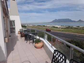 Blouberg Beachfront Accommodation Bloubergstrand Exteriér fotografie